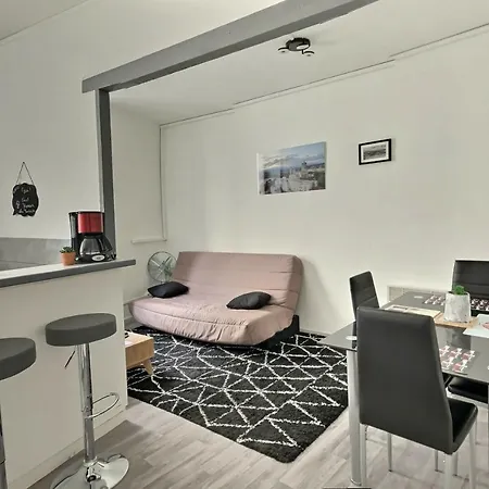 Des Appartements Au Calme Dans Un Immeuble Historique Beziers Exterior photo