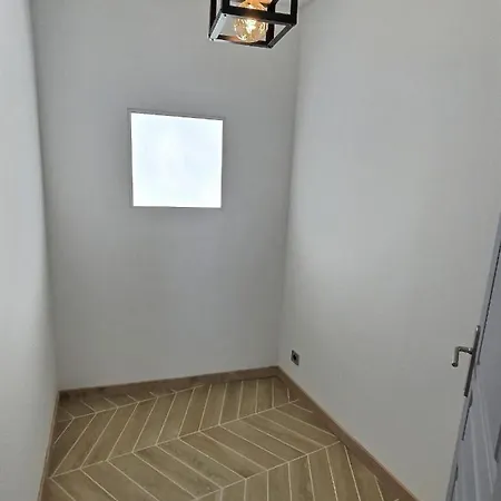 Des Appartements Au Calme Dans Un Immeuble Historique Beziers Exterior photo
