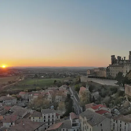 Des Appartements Au Calme Dans Un Immeuble Historique Beziers Exterior photo