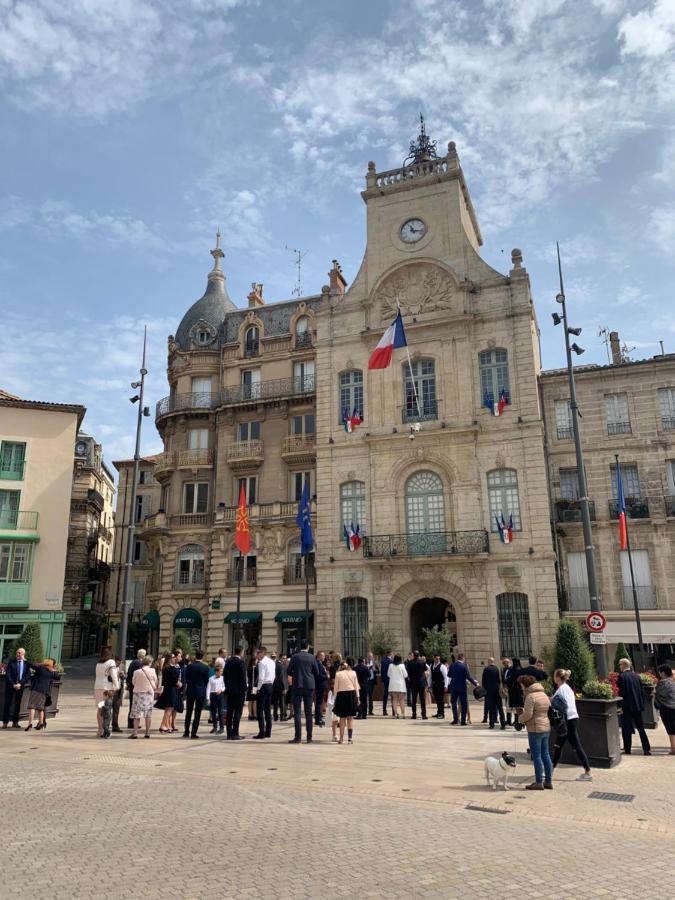 Apartment Des Au Calme Dans Un Immeuble Historique Beziers